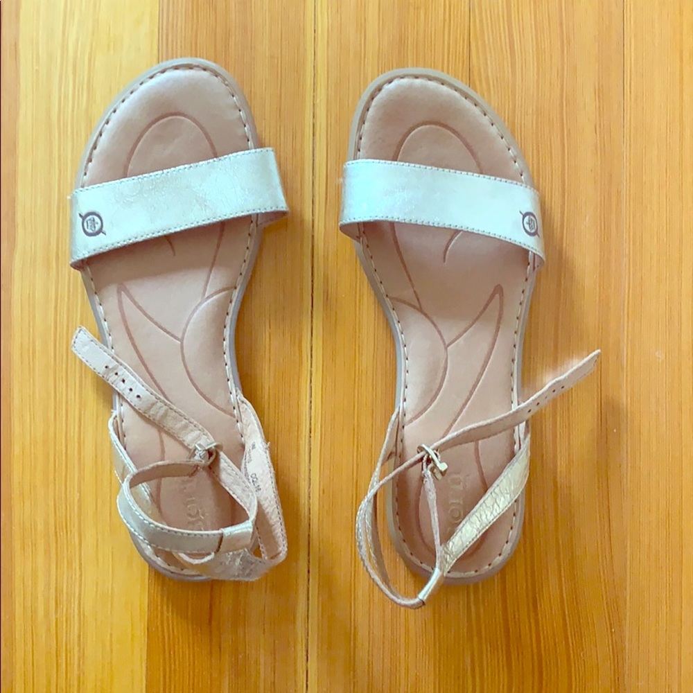 Born Arica Platinum Metallic Strappy Sandals